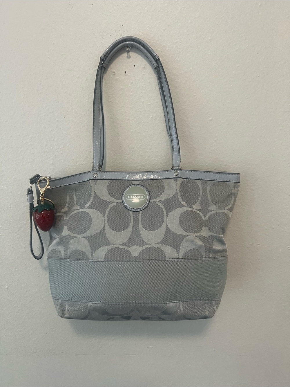 Coach Signature Gray Tote Shoulder Bag Silver Monogram Zip Top Purse